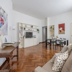 The Rent - Gorgeous Two-bedroom In Porta Nuova District Milán